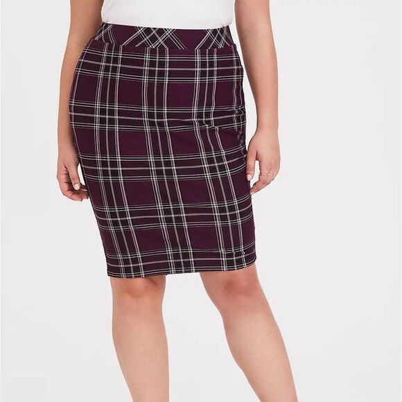 🆕Torrid Plaid Premium Ponte Pencil Skirt 3X - Picture 2 of 4